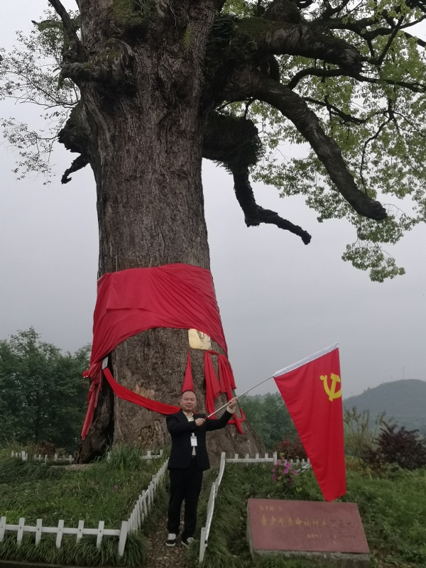 辉辉的第一张照片--邵阳认干亲服务网